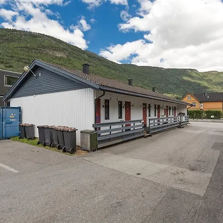 Sinclair Kvam (Oppland)